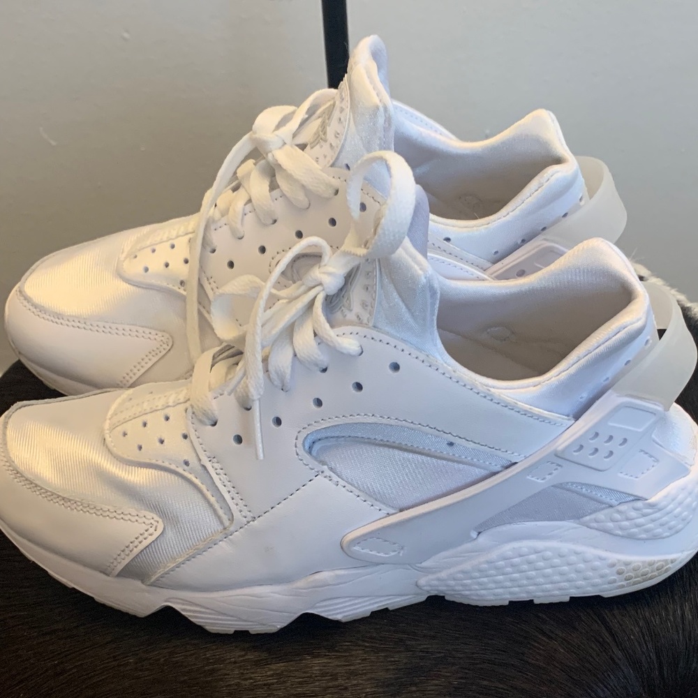Nike Huarache Sneakers
